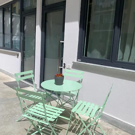 Apartment Ampio Bilocale Con Parcheggio Privato In Zona Navigli *