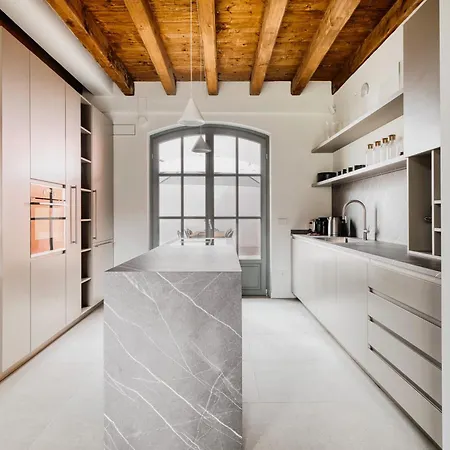 Luxury 5br Retreat Near Navigli * Milano