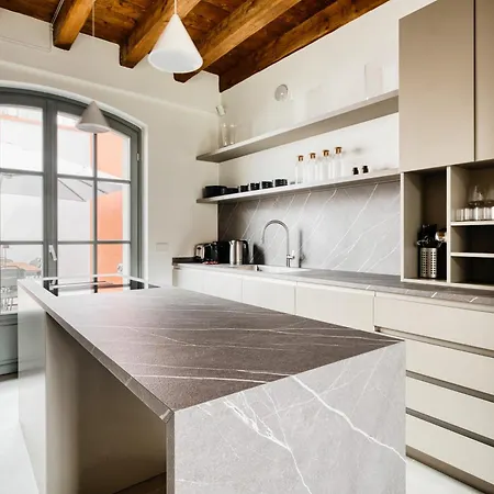 Luxury 5br Retreat Near Navigli