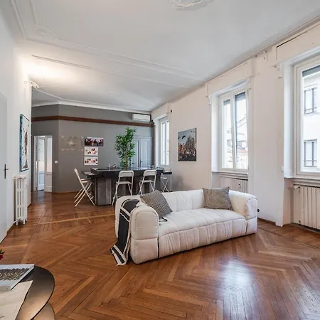 Apartment The Designer's Eye - Monforte San Babila Mailand