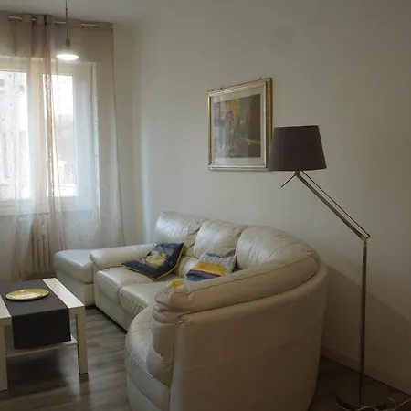 Apartament Aulenti Mediolan