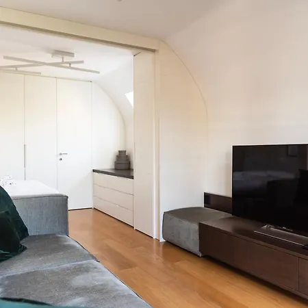 Youhosty - Brera Double Terrace