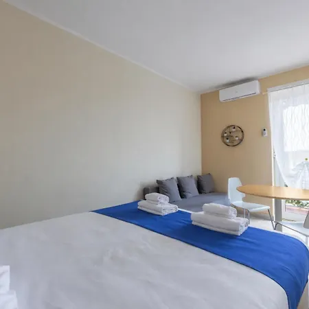 Panoramic Loft In With Balcony - Ac & Wifi Apartment Milan