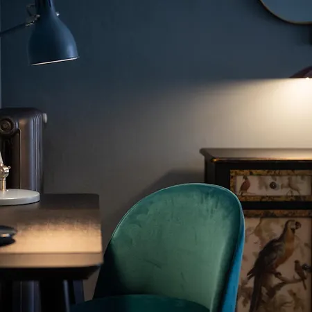 Design - Easy Access To Center Milano