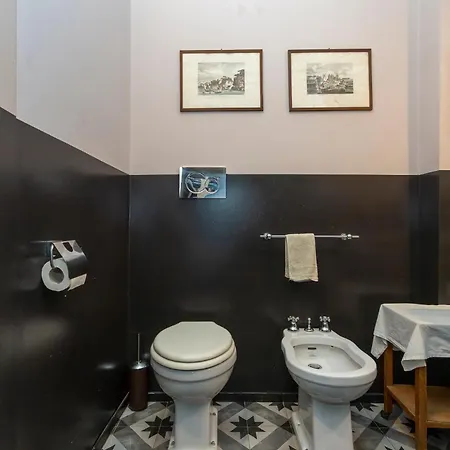 Apartamento Casa Enissa, 20 Min From Duomo - 10 Min From Peace Arch Milán
