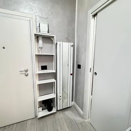 Monte Ceneri Apartamento Milán