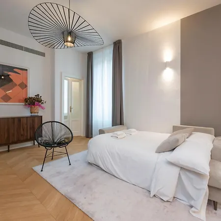 Luxury - Caccialepori 3