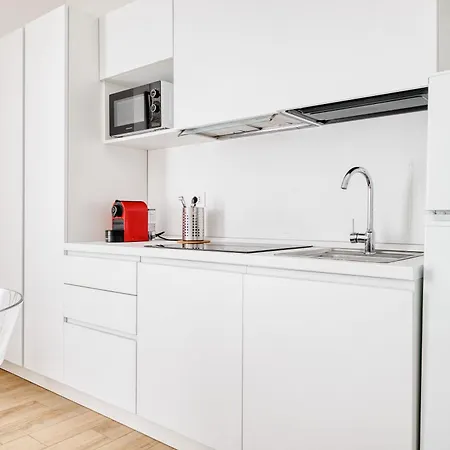 Domusmi Isola 302 Milan