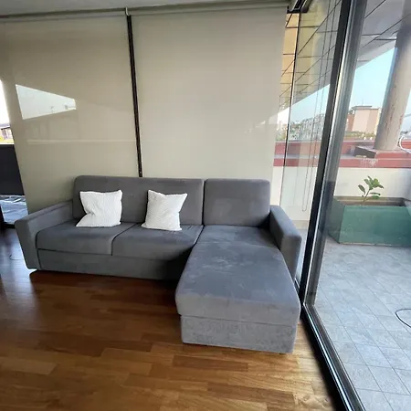 דירה Beautiful Panoramic Penthouse - La Fortezza מילאנו