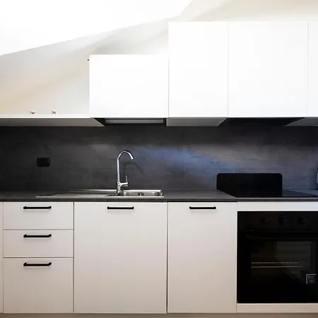 Santa Sofia Penthouses ميلان
