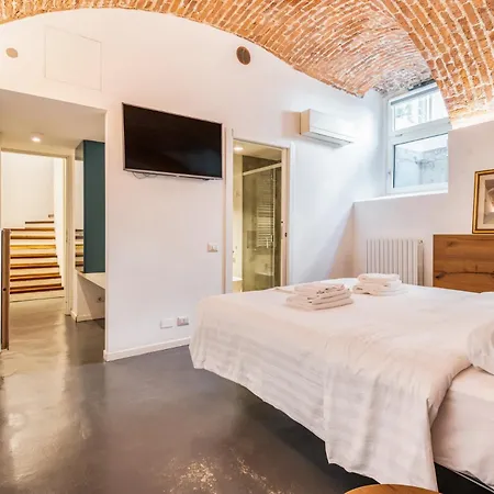 Apartment Luxury Center - Via Stoppani Porta Venezia *