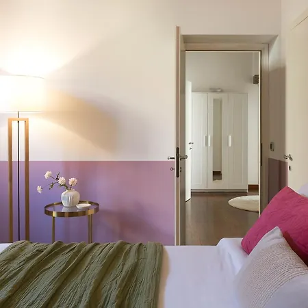 Luxury Candy - Historic Center - Dome - M2 Daire Milano