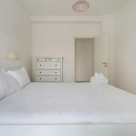 Guesthost - Cozy X4 Lambrate Apartment Mailand