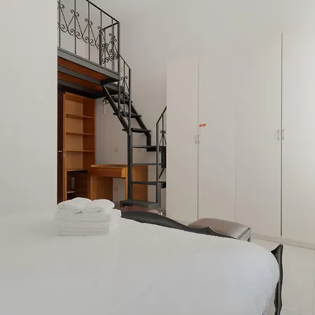 Guesthost - Cozy X2 Porta Romana Appartamento Milano