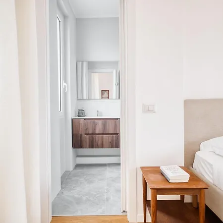 Top-floor Penthouse With Panoramic Terrace - 20 Minutes From San Siro & Duomo * Милан