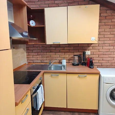 Apartamento Modern Duomo - Ac, Fast Wi-fi & Self Check In And Subway M1 And M2 In 5 Mins