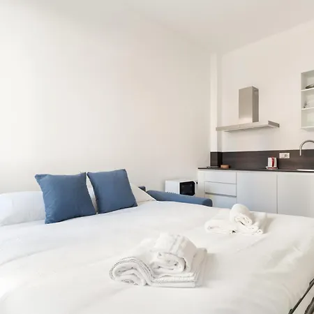 Apartmán Guesthost - Comfy Near Porta Romana *