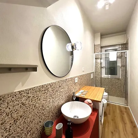 New And Bright In The Center With Wi-fi Apartment Milan