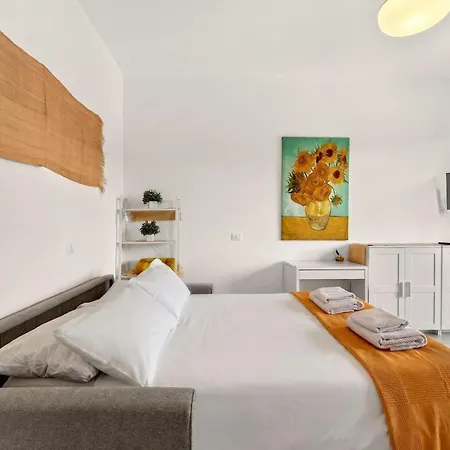 Urban House Romolo Garden View - Navigli 아파트 밀라노