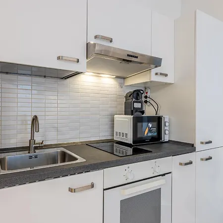 Bright Near Metro Tolstoj - Easy Centre And Linate Access Mailand