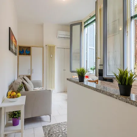 Garibaldi, 81 - Brera Base Apartment