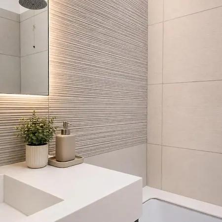 Monte Grappa 16 By Serendipity Apartment
