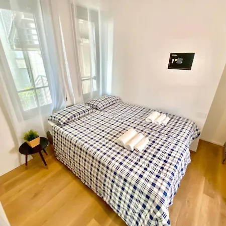 Apartment Fontanili- Near Downtown 20 People