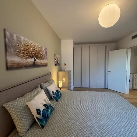 Domus Apartment Mailand