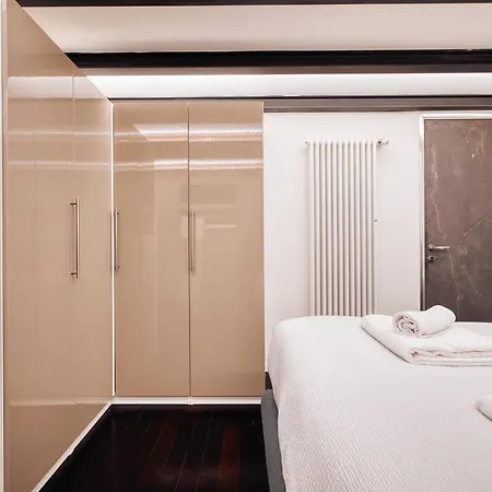 Darsena Luxury Loft - Terrace & Sauna Milano