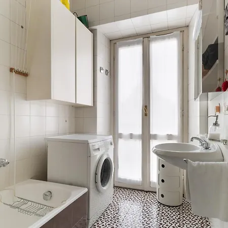 Apartment Moscova -turati Splendido Trilocale Mailand