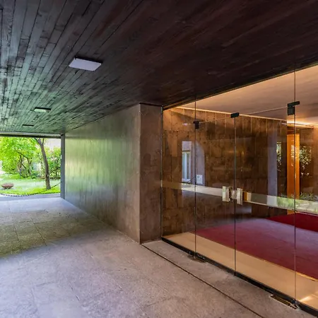 Visconti Di Modrone, 18 - Your Nest In The Heart Of Apartamento *