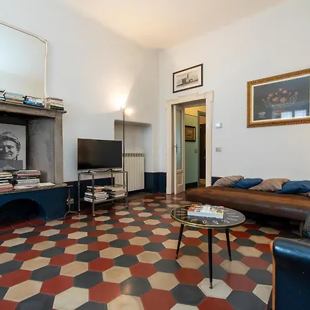 Casa Enissa, 20 Min From Duomo - 10 Min From Peace Arch Milán