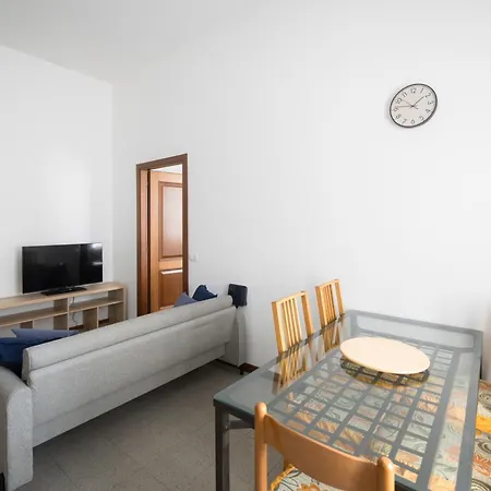 Splendido Trilocale In Zona Isola