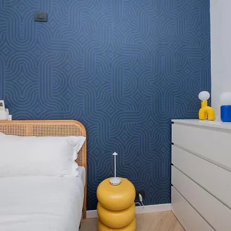 I-host - Spacious 3br - Balcony - Sleeps 7 Apartment *