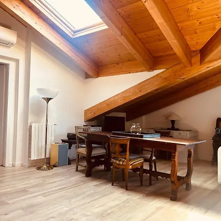 Convenient Attic, Life, San Siro, Highway * 밀라노