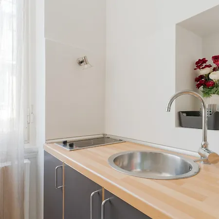 Guesthost - Comfy X2 In Navigli District Apartamento *