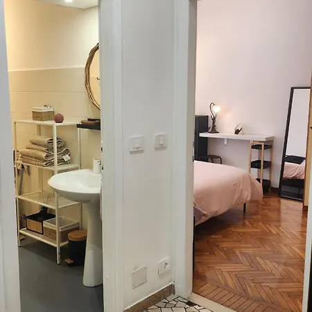 Delightful In The Portello Area For Two People