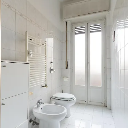 Guesthost - Cozy X4 Lambrate Apartment *