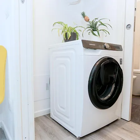 Ac-king-1g Wifi-self Check In-smart-netflix Apartment *