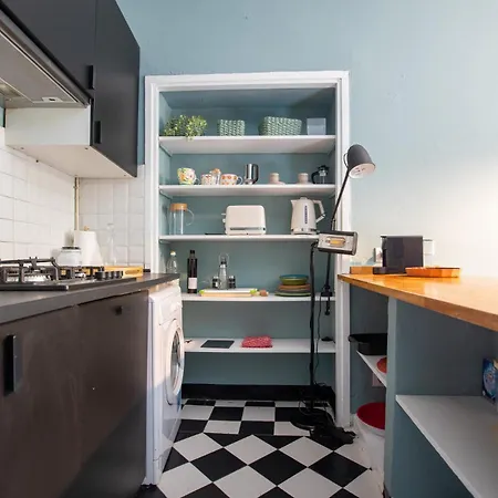 Apartment Charming Flat In Colonne Di San Lorenzo *