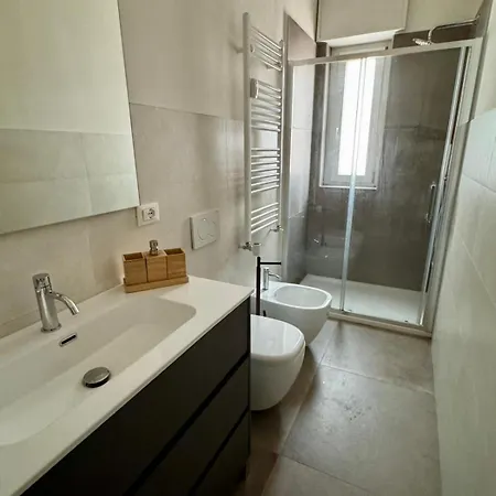Isola North 52 *