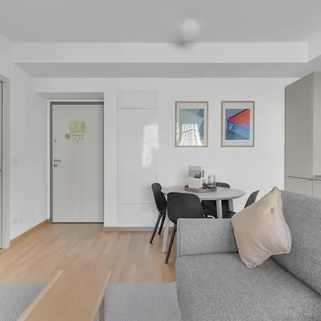 Feel Uptown Fiera With Terrace & Garage By Ndp Rent *