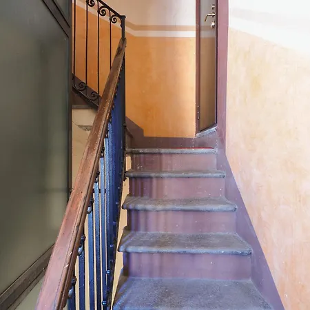 Contempora - For 4 People With Terrace - Close To Policlinico And Tribunale Lejlighed *