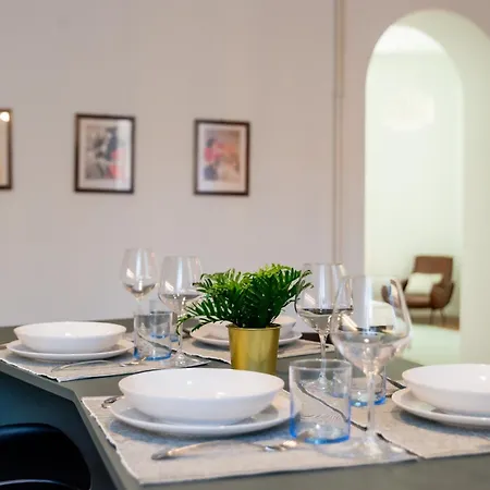 Vivimihome Design Near Brera & Garibaldi Apartment *