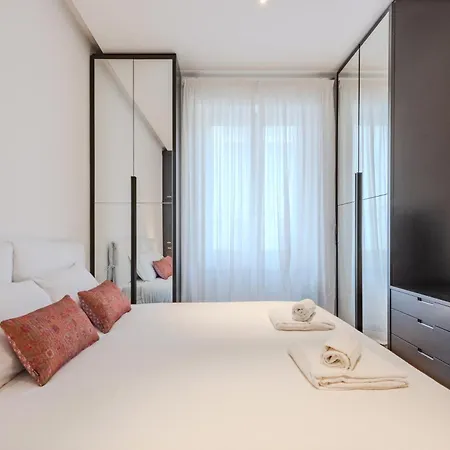 Easytopstay - Monte Napoleone Exclusive Living