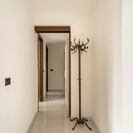 La Madonnina -modern In Tortona District Apartamento Milán