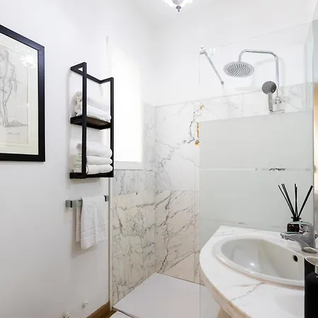 Santa Sofia Penthouses ميلان