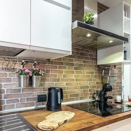 Sansiro - Cozy & Modern With Comfort Милан