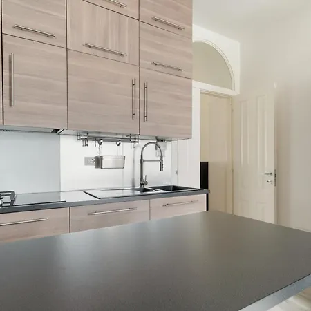 Bocconi Porta Romana Accogliente Bilocale Apartment