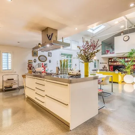 Stunning Loft With Private Court - Navigli District Milán